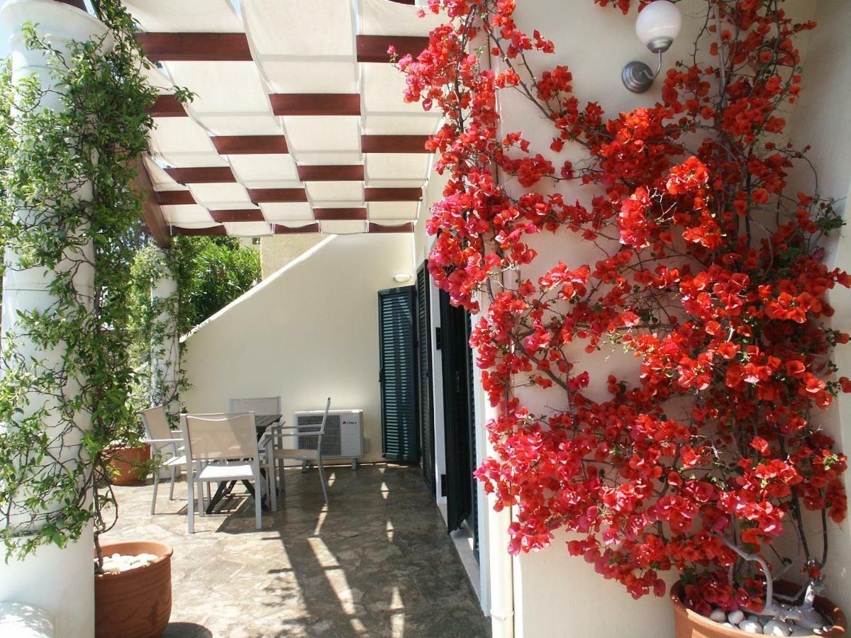 Elysium Apartments Corfu Палеокастріца Екстер'єр фото